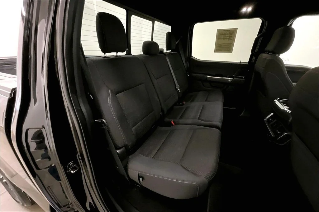Used 2022 Black Ford XLT image 26
