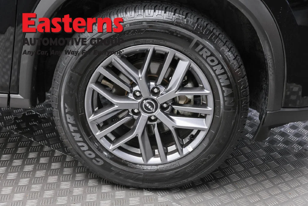 Used 2024 Black Nissan S image 32