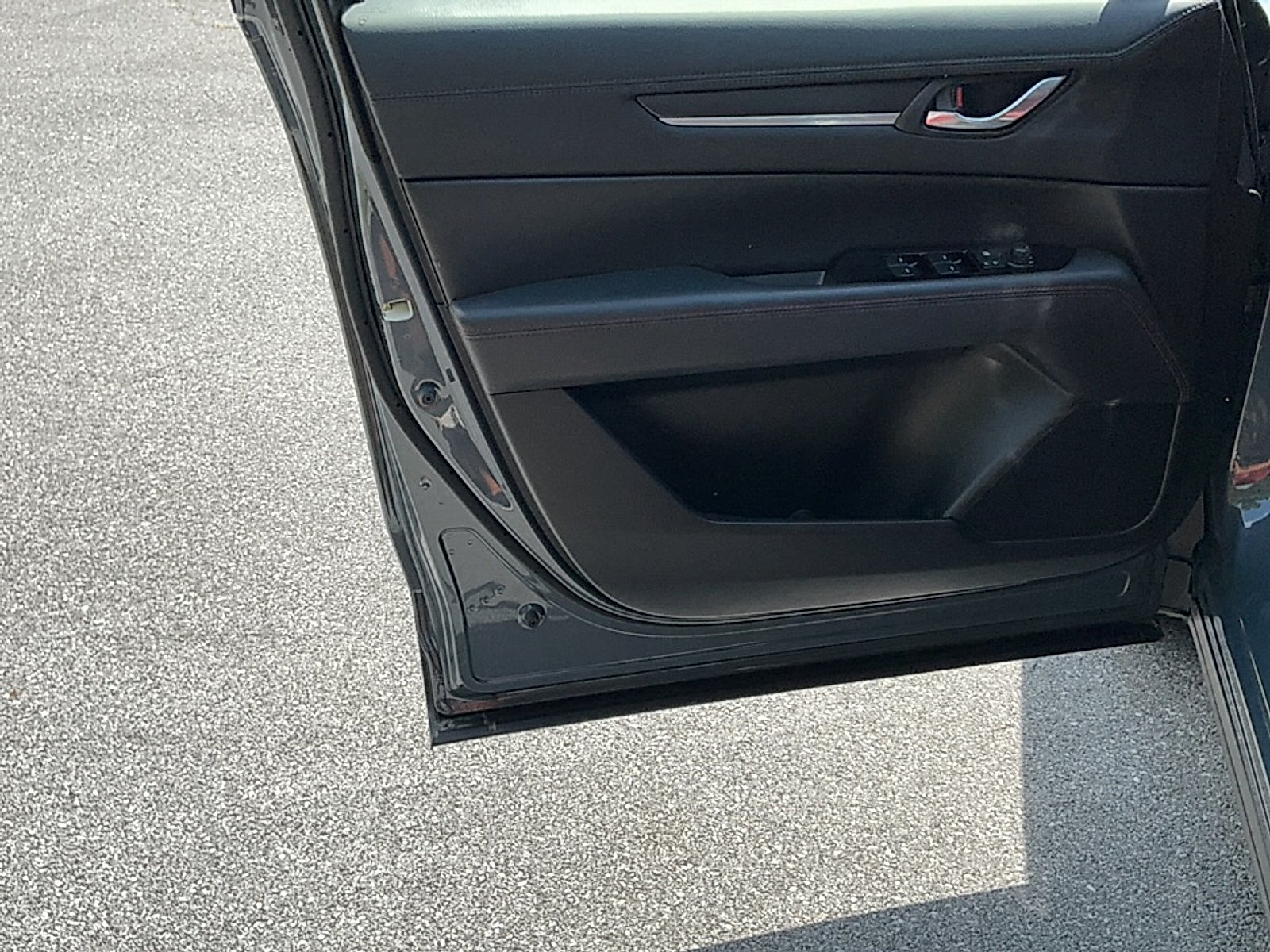 Used 2022 Polymetal Gray Mazda 2.5 S Carbon Edition image 6