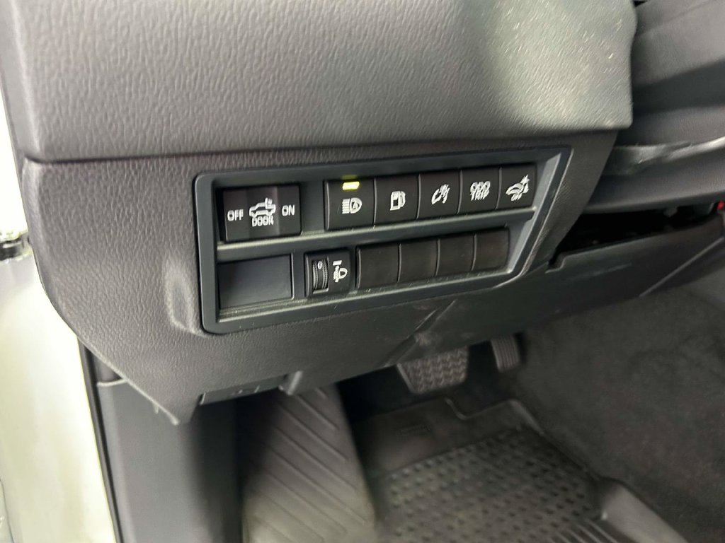 Used 2025 White Toyota Limited image 19