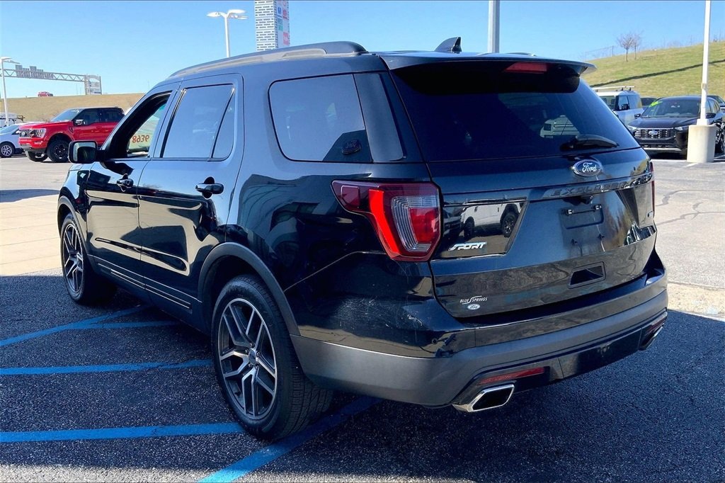 Used 2016 Ford Explorer Sport with VIN 1FM5K8GT8GGD28536 for sale in Kansas City