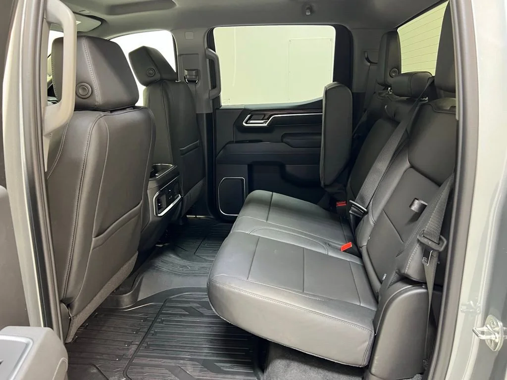 New 2026 Sterling Metallic GMC SLT image 27
