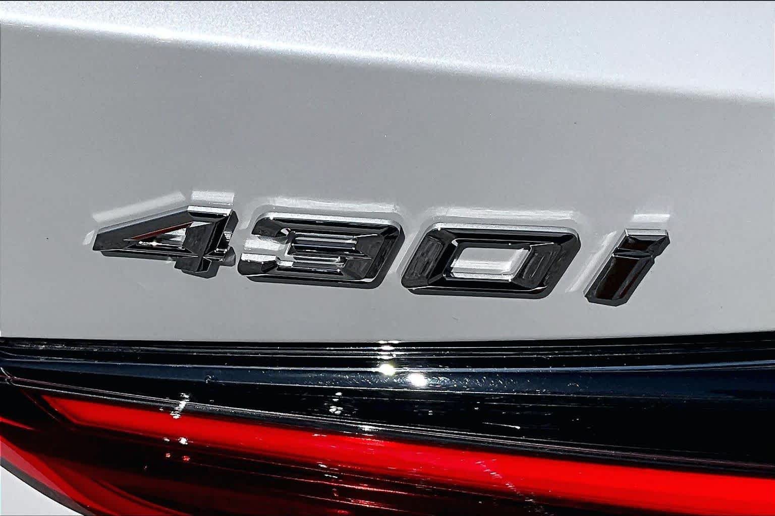 Used 2026 Mineral White Metallic BMW 430i image 30