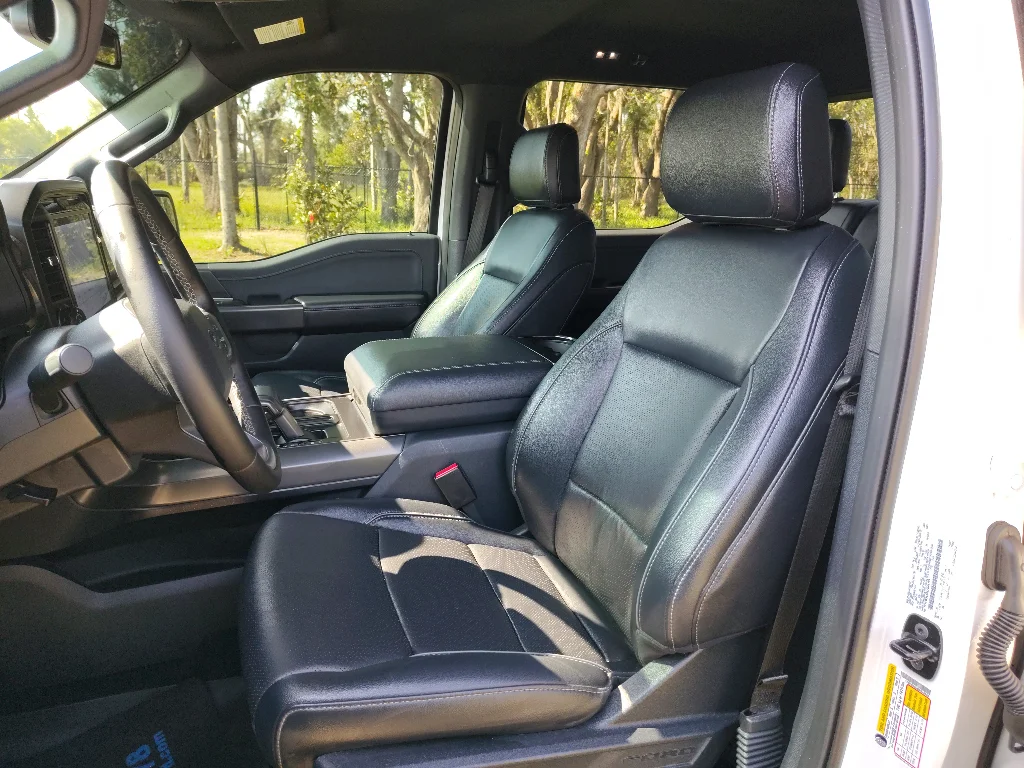 Used 2025 Star White Ford Lariat Crew Cab 4x4 image 18