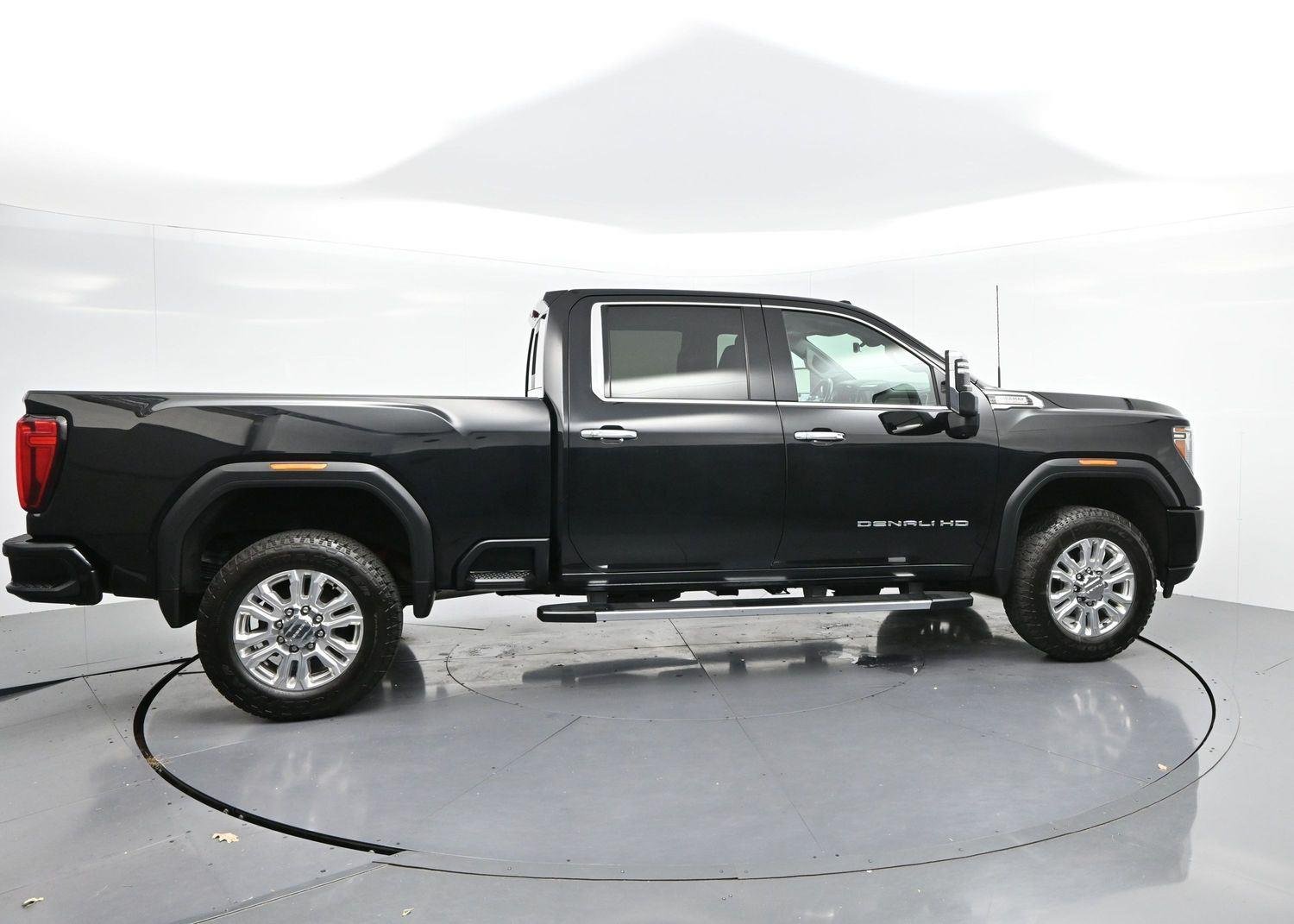 Used 2020 Onyx Black GMC Denali image 8