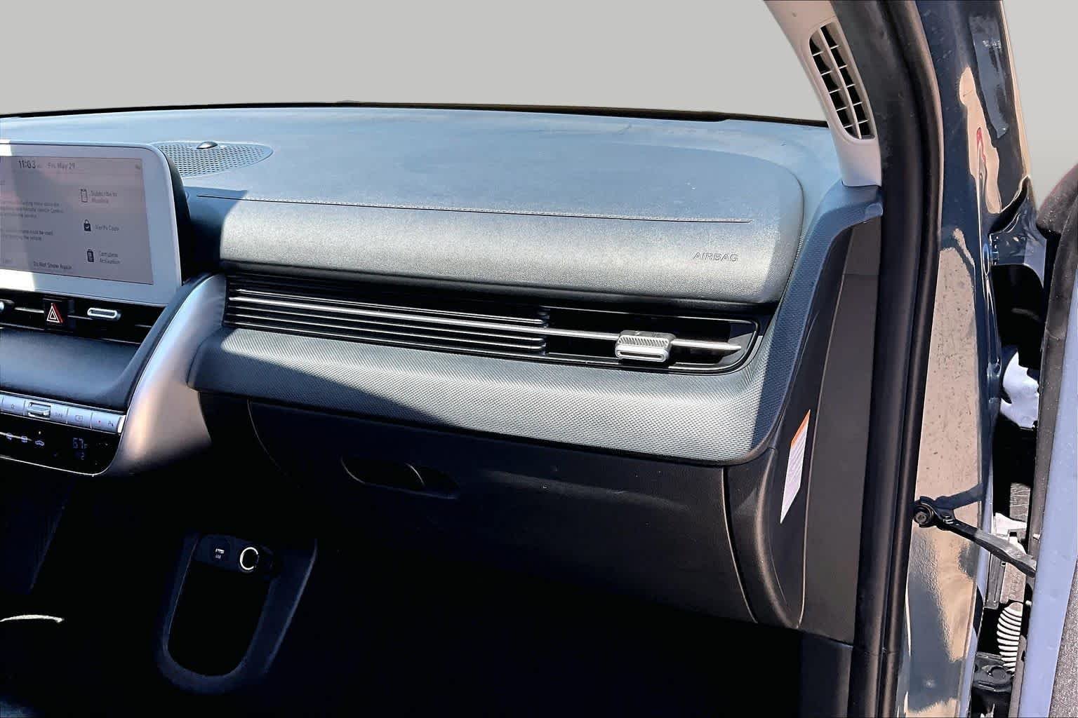 Used 2023 Digital Teal Hyundai SEL image 16