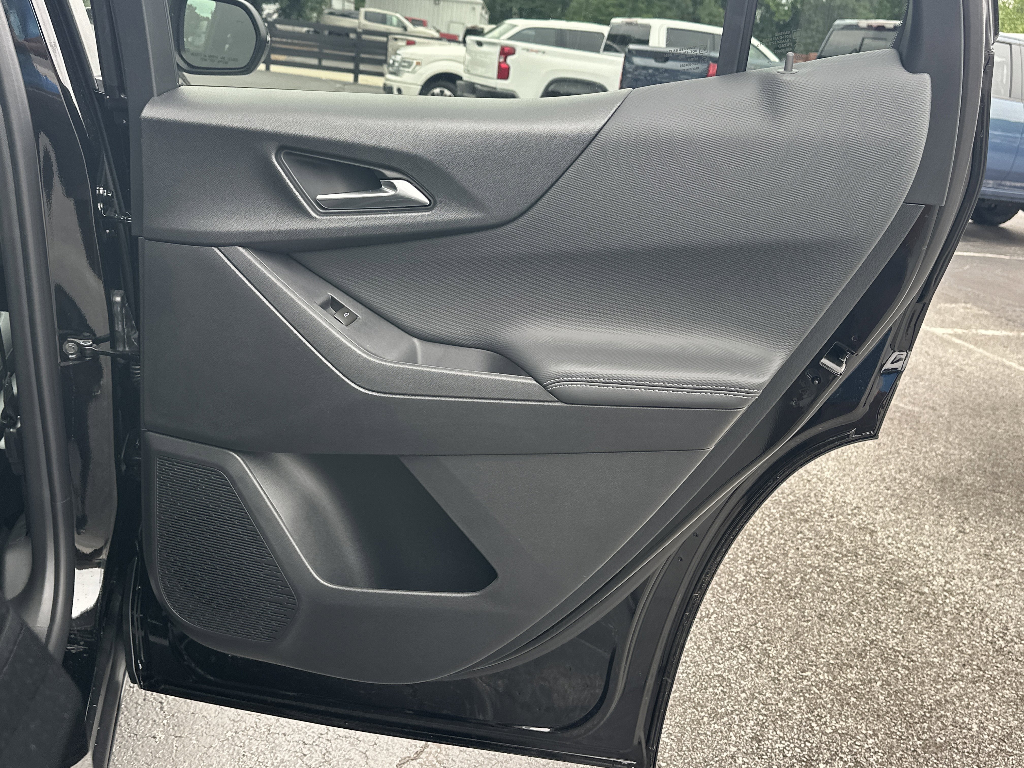 2026 Chevrolet Equinox LT - Photo 17