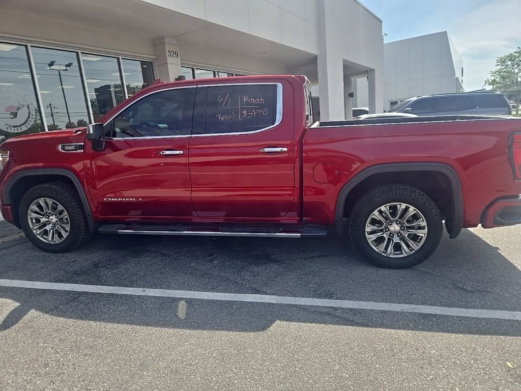 2021 GMC Sierra 4WD Crew Cab Short Box Denali's photo