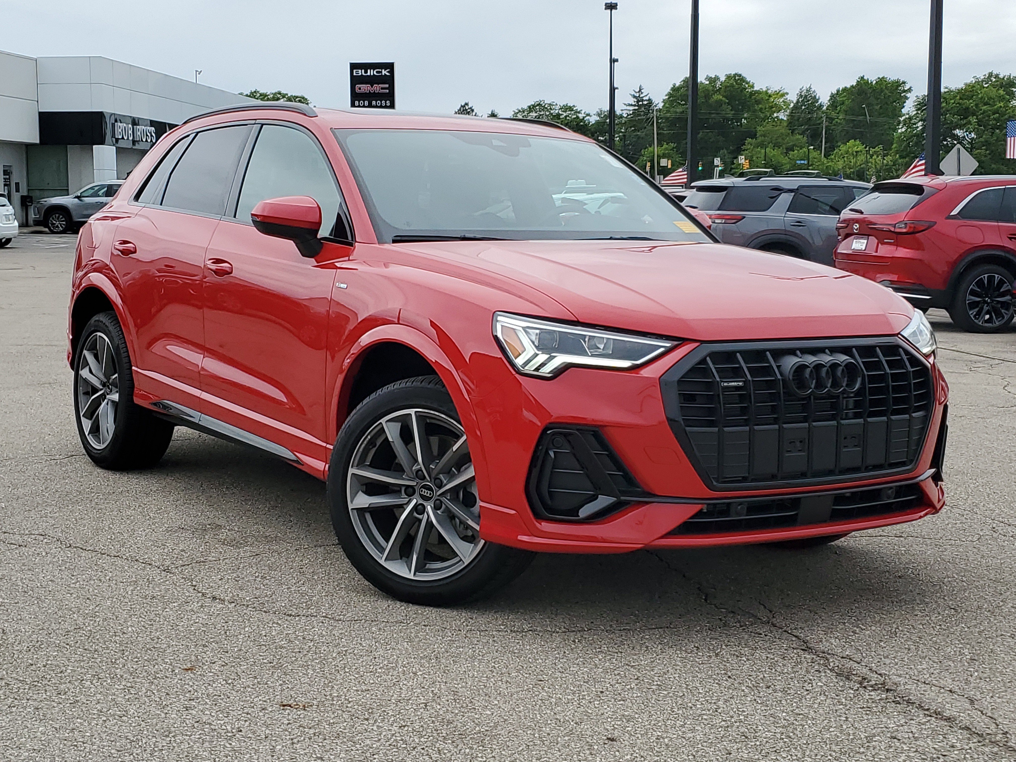 2025 Audi Q3 45 TFSI S Line Premium quattro's photo