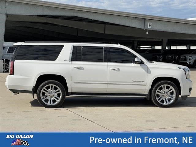 Used 2018 White Frost Tricoat GMC SLT image 3