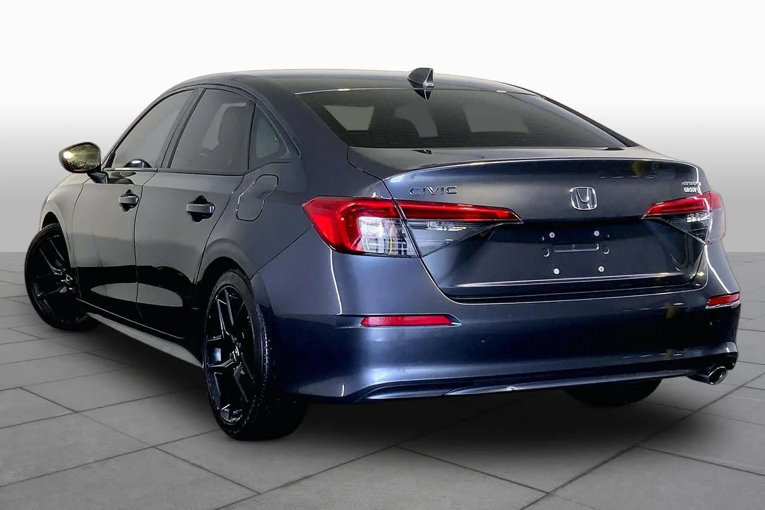 Used 2024 Meteorite Gray Metallic Honda Sport image 12