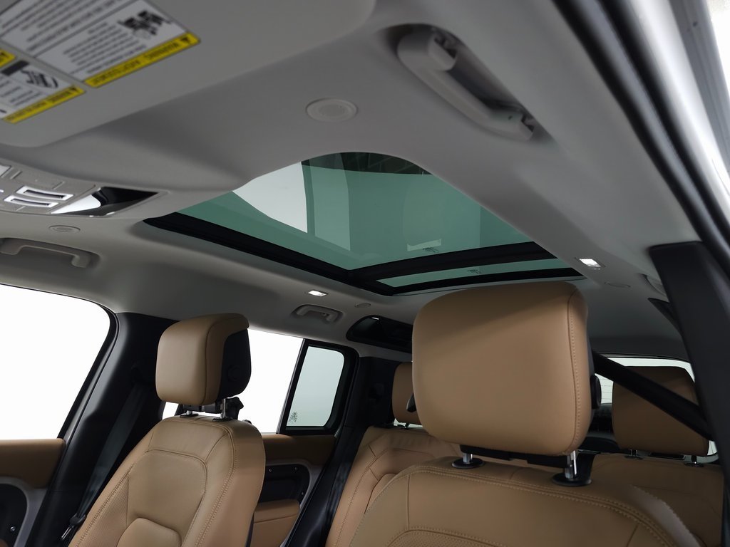 2026 LAND ROVER DEFENDER - Image 14