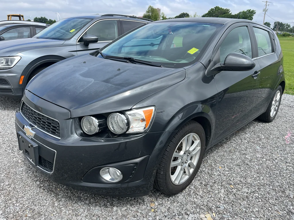 2016 Chevrolet Sonic 5dr LT Automatic's photo