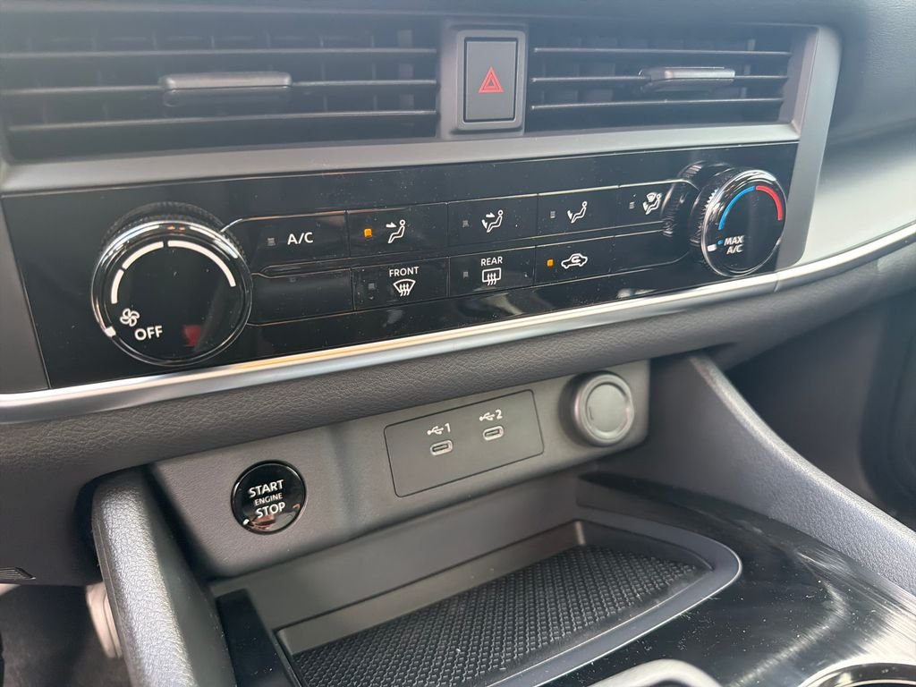 New 2026 Nissan Rogue S 4D Sport Utility