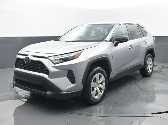 Used 2023 Silver Sky Metallic Toyota LE image 8