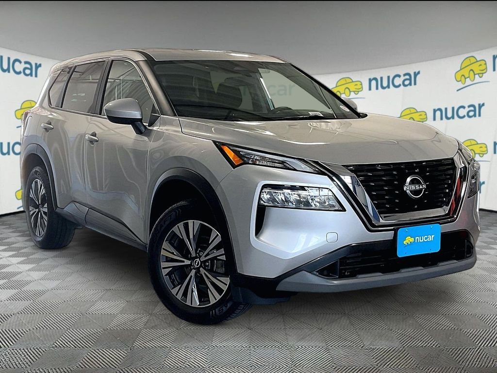Used 2023 Silver Nissan SV image 1