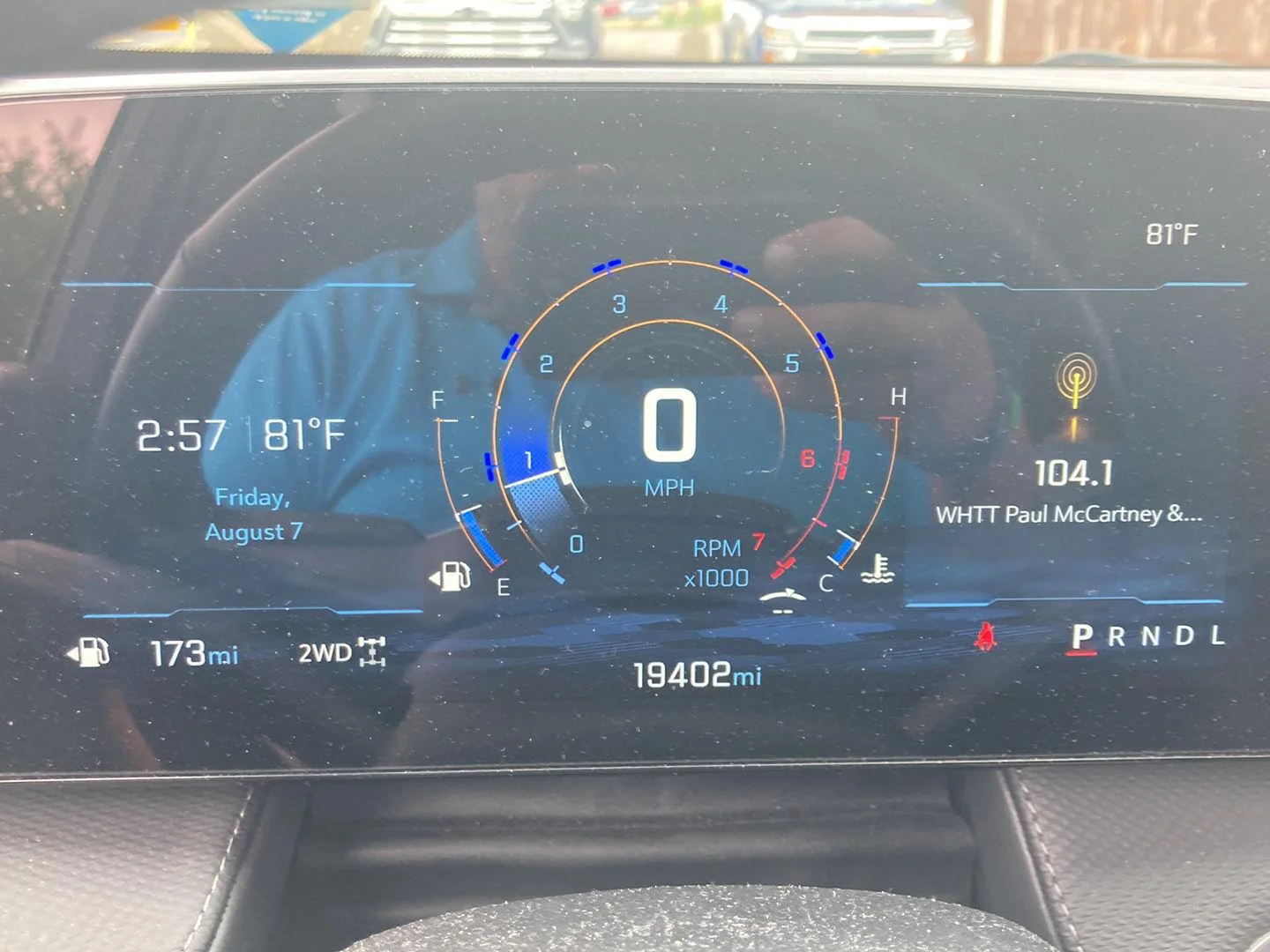 Used 2025 Lakeshore Blue Metallic Chevrolet LT image 14