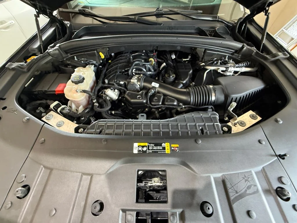 Used 2024 Black Jeep Altitude image 20