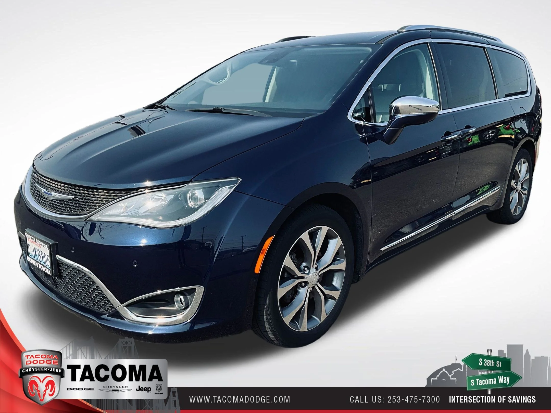 Used 2019 Blue Chrysler Limited image 1