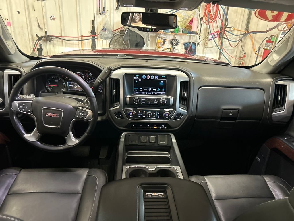 Used 2019 Red GMC SLT image 18