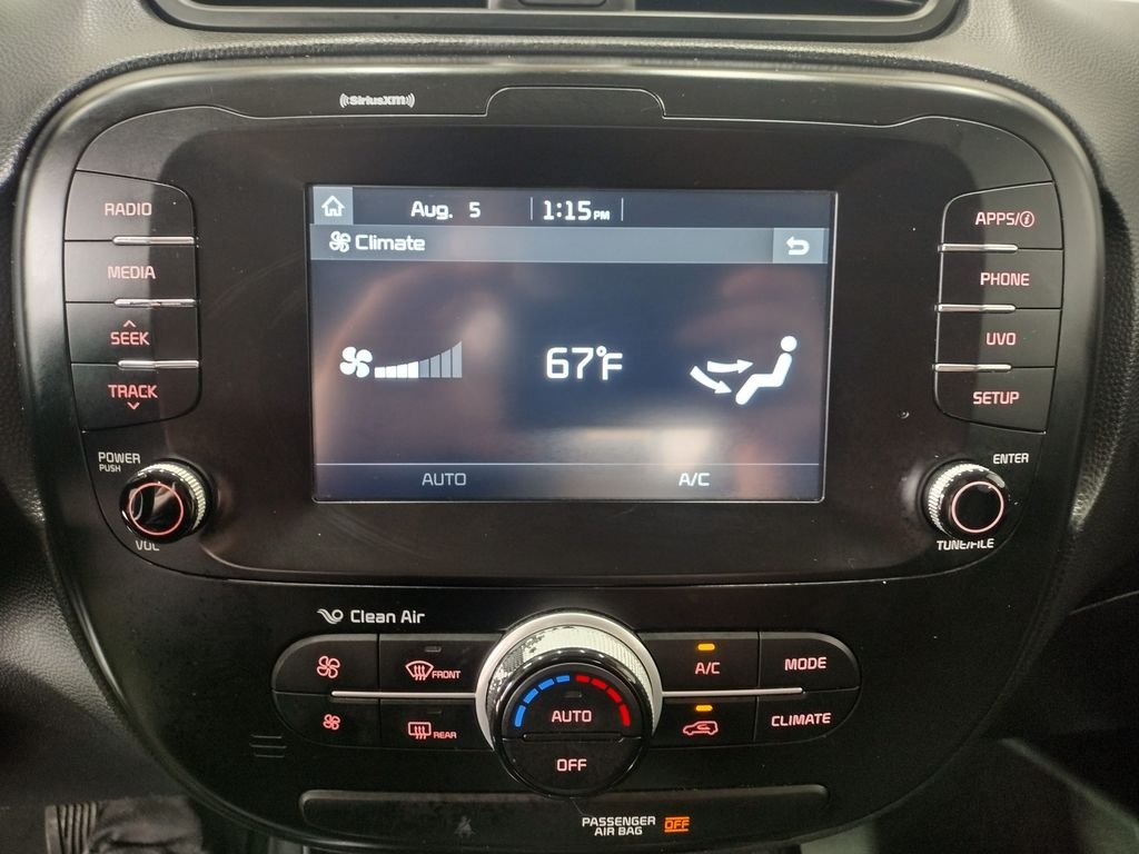 Used 2019 Caribbean Blue Kia Plus image 27