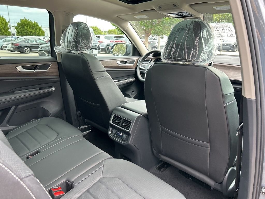 2026 Volkswagen Atlas SEL - Photo 52