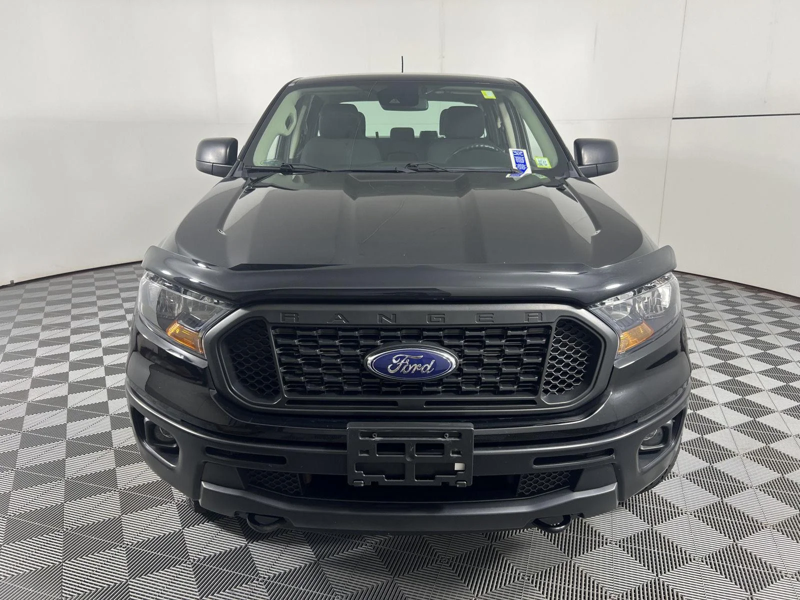 Used 2020 Shadow Black Ford XL image 5