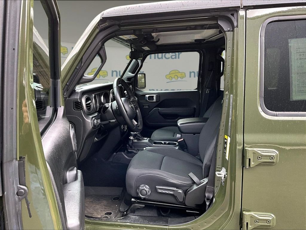 Used 2022 Green Jeep Sport image 13