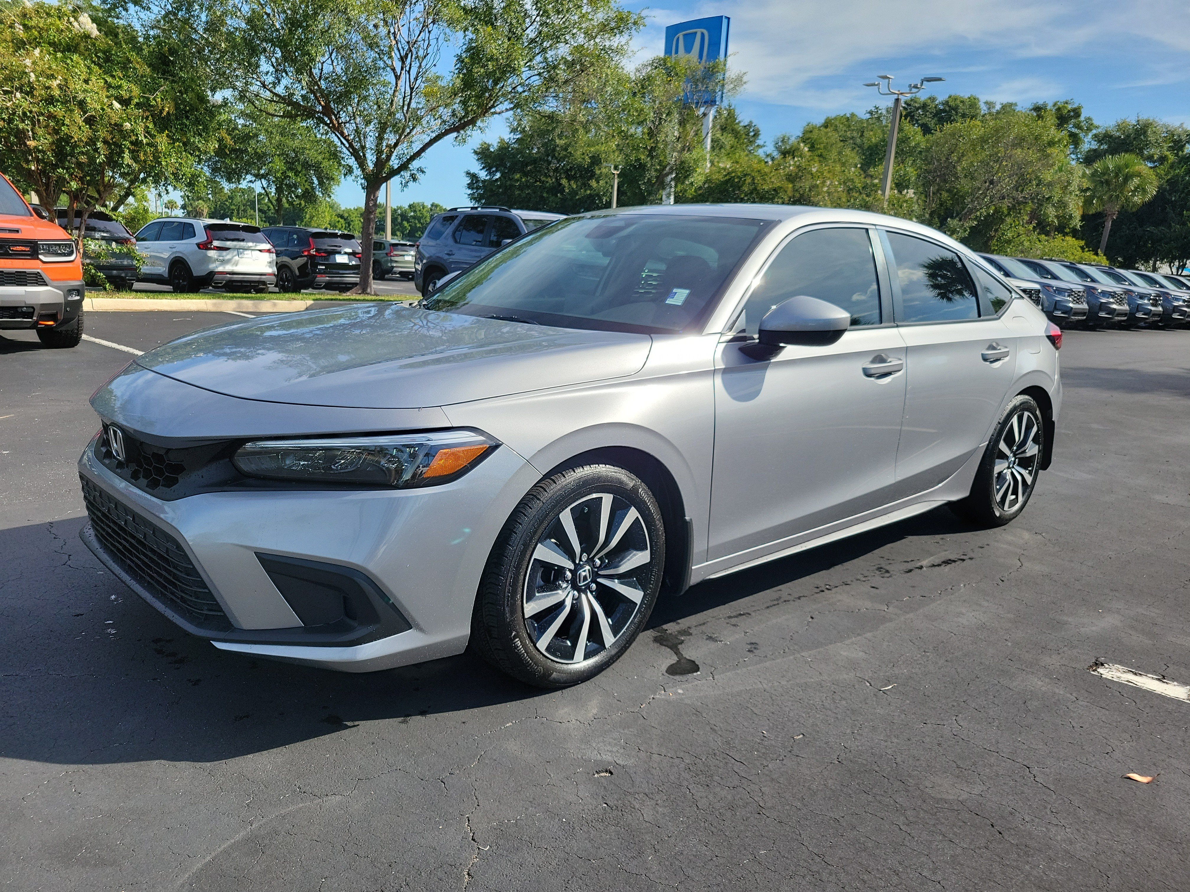 2022 Honda Civic Hatchback EX-L - Photo 37