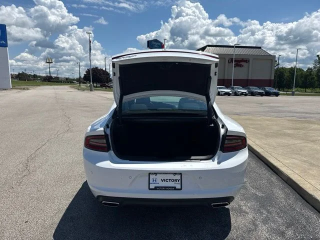 Used 2022 White Dodge SXT image 11