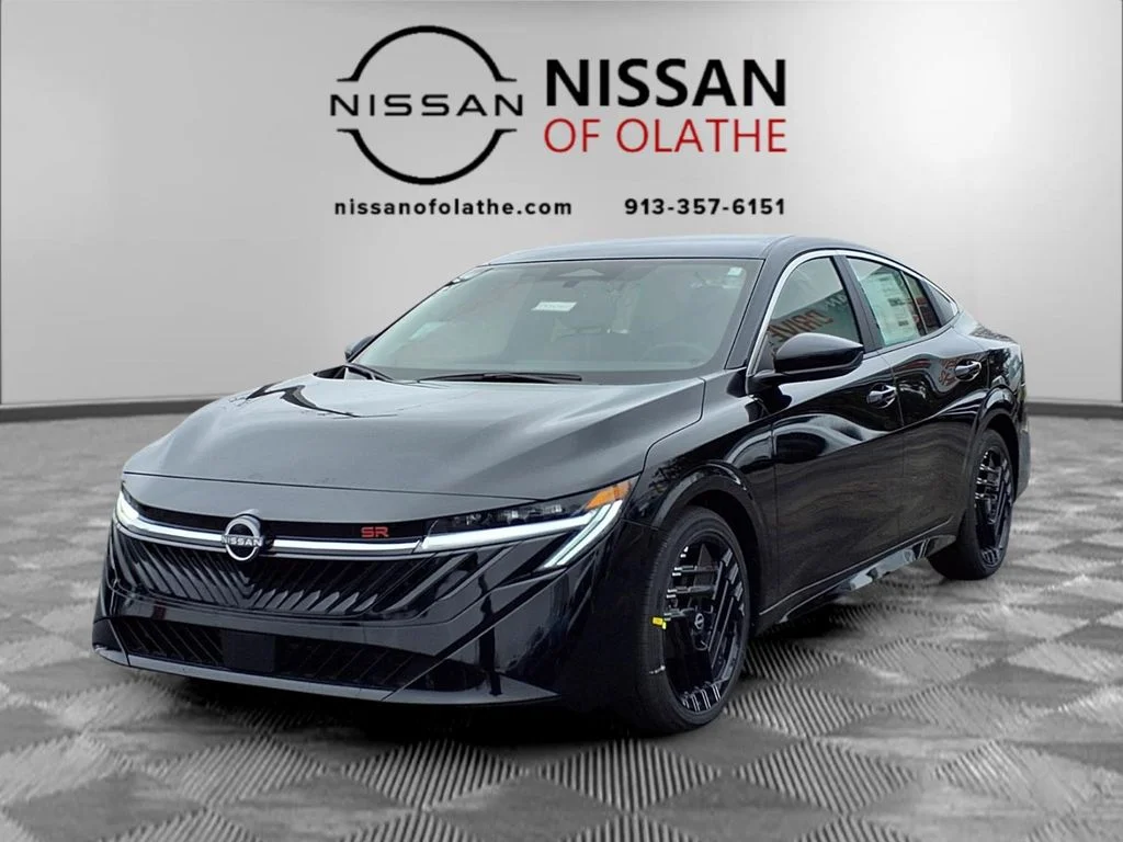 2026 Nissan Sentra SR CVT's photo