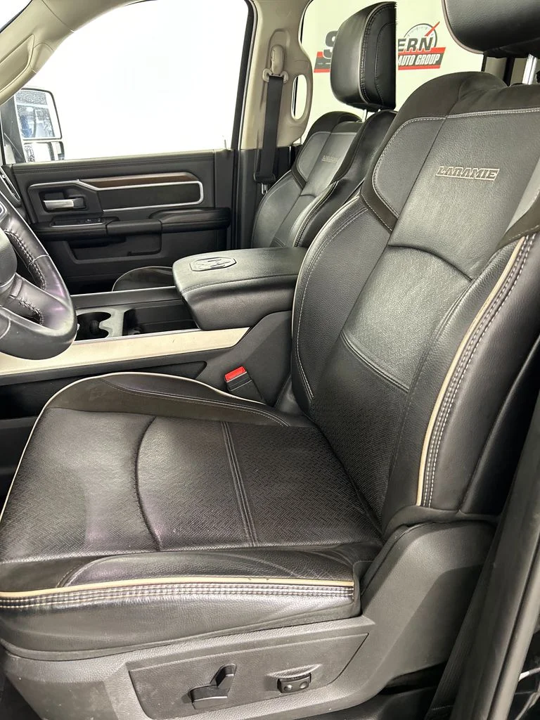Used 2023 Black Ram Laramie image 13