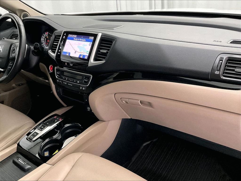 Used 2020 Gray Honda RTL-E image 14