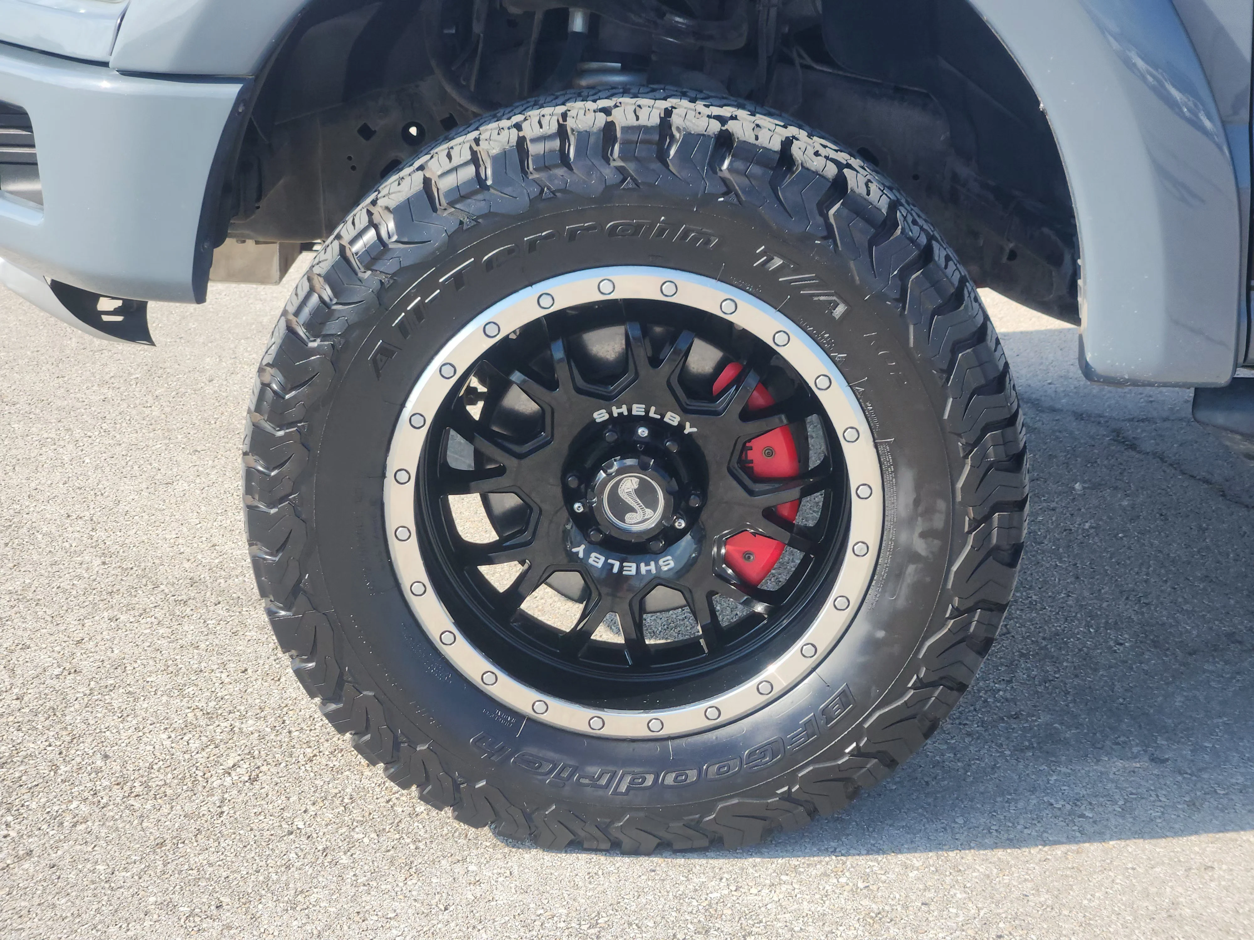 Used 2019  Ford Lariat Shelby Off-Road image 10
