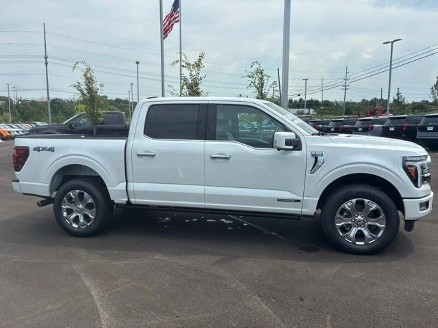 New 2026 Star White Metallic Tri-Coat Ford Platinum® image 11
