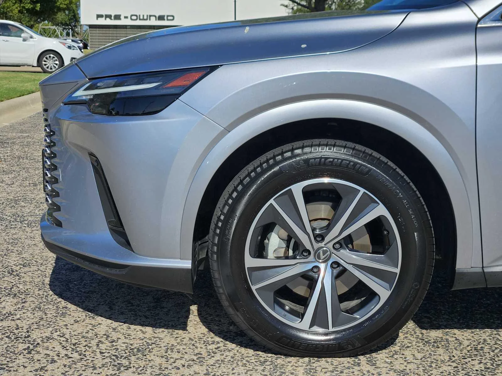 Certified Used 2024 Iridium Lexus Premium image 5
