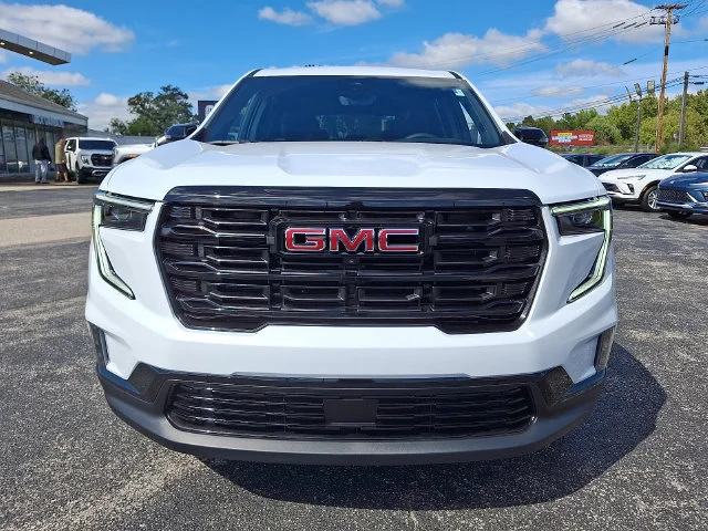 New 2027 Glacier White Tricoat GMC Elevation image 2