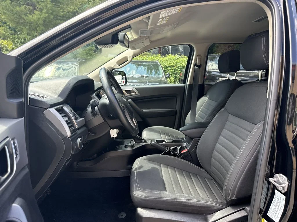 Used 2023 Shadow Black Ford XLT image 17