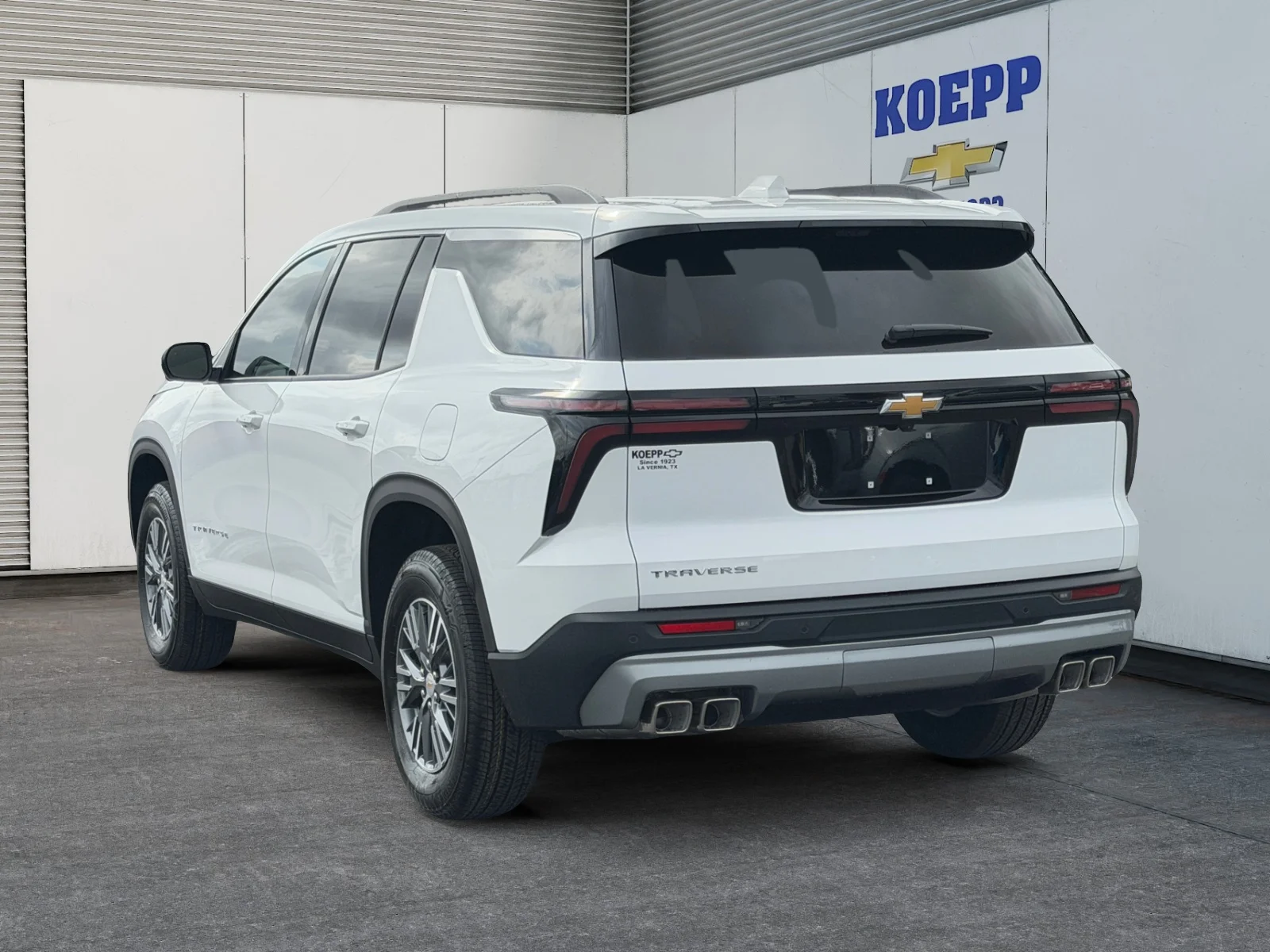 New 2027 Summit White Chevrolet LT image 3