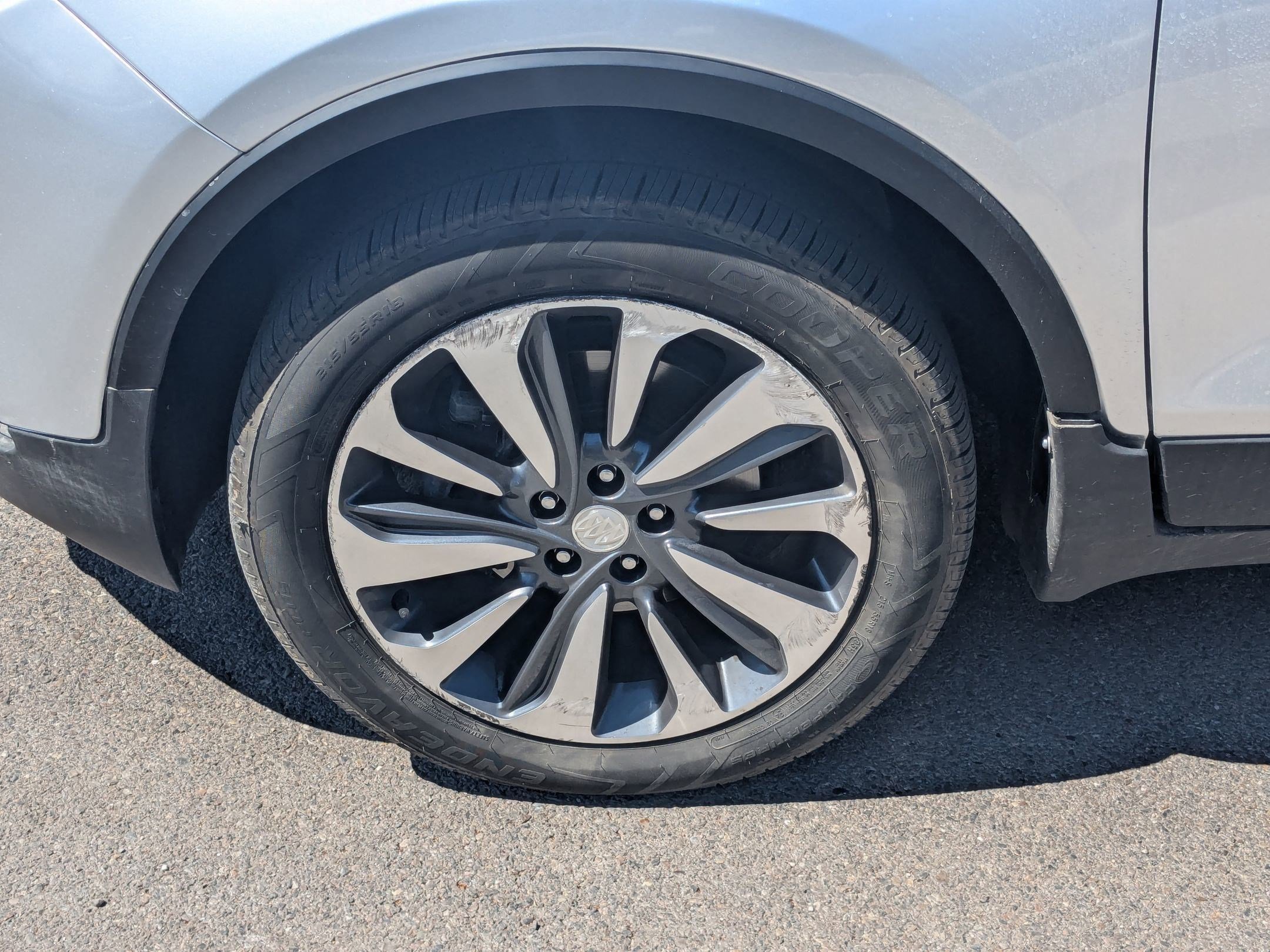 Used 2022 Quicksilver Metallic Buick Preferred image 13
