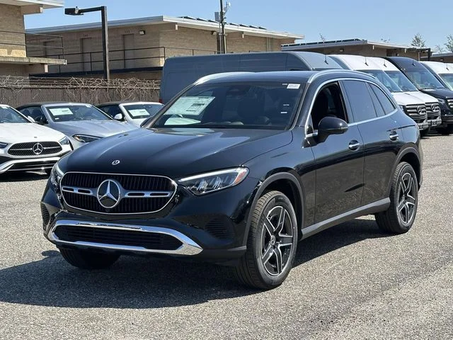 New 2026 Black Mercedes-Benz GLC 300 image 7