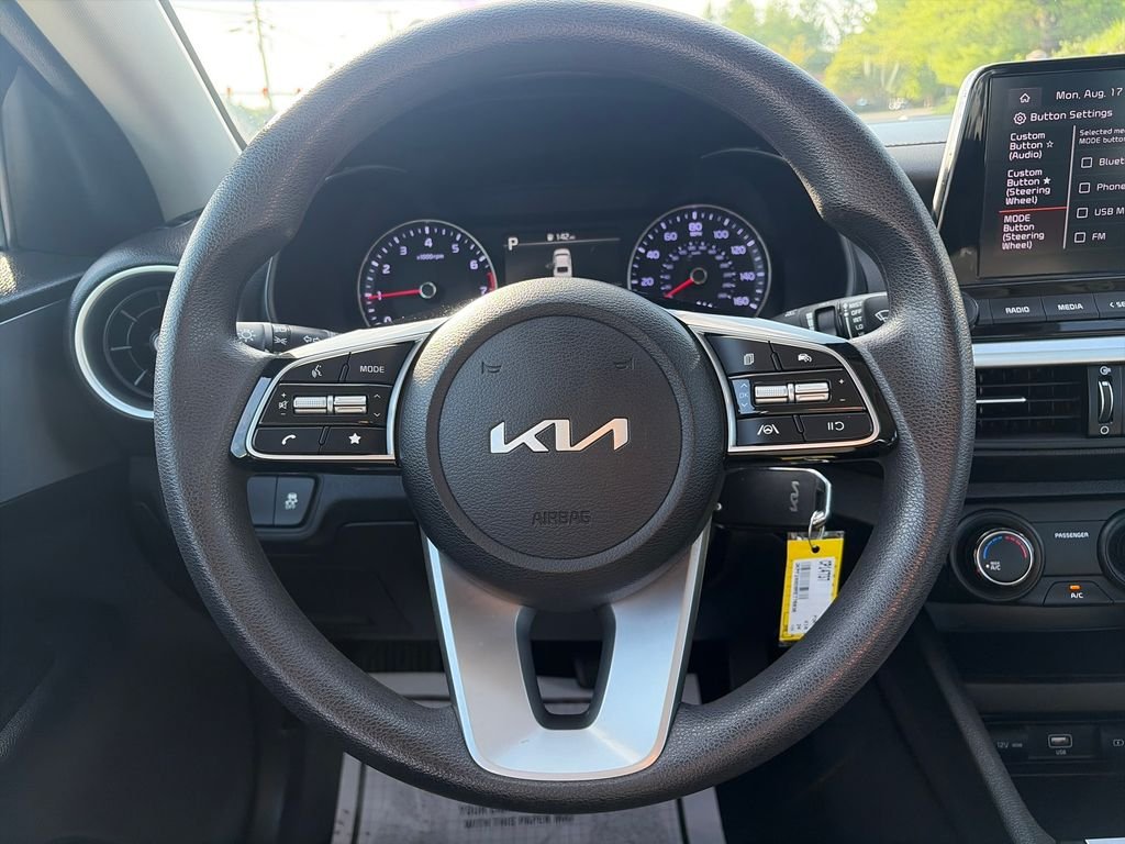 Used 2024 Gray Kia LXS image 15