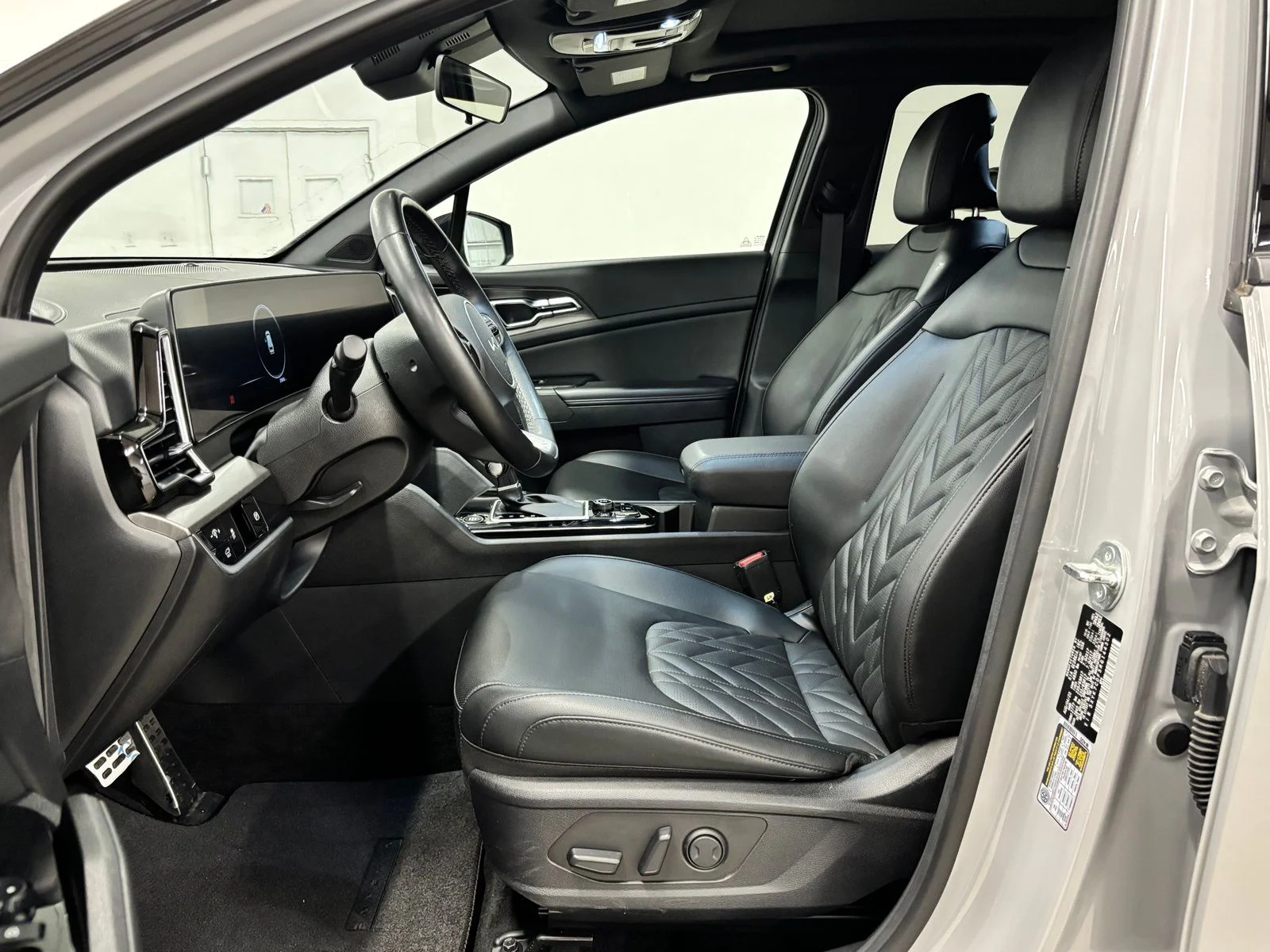 Used 2024 Gray Kia X-Pro Prestige image 17