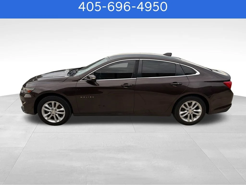 Pre-Owned 2016 Chevrolet Malibu LT