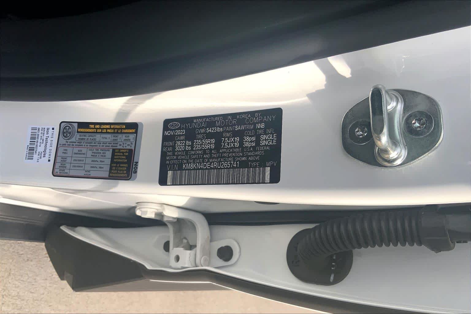 Used 2024 Atlas White Hyundai SEL image 33