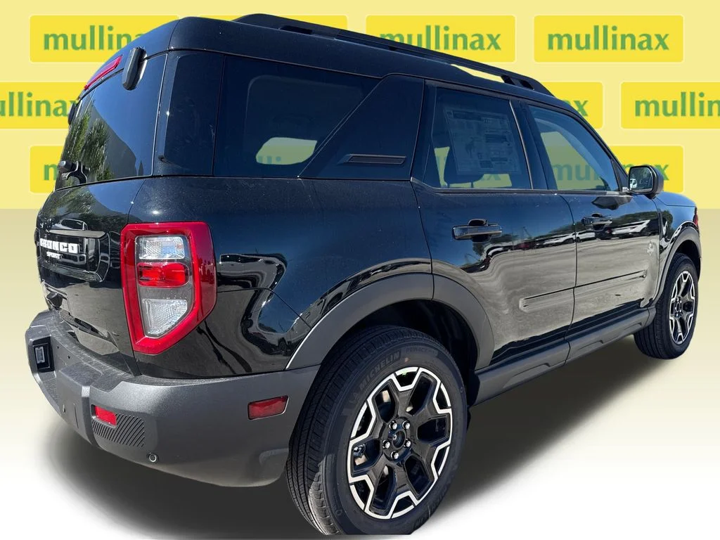 New 2025 Black Ford Outer Banks image 15