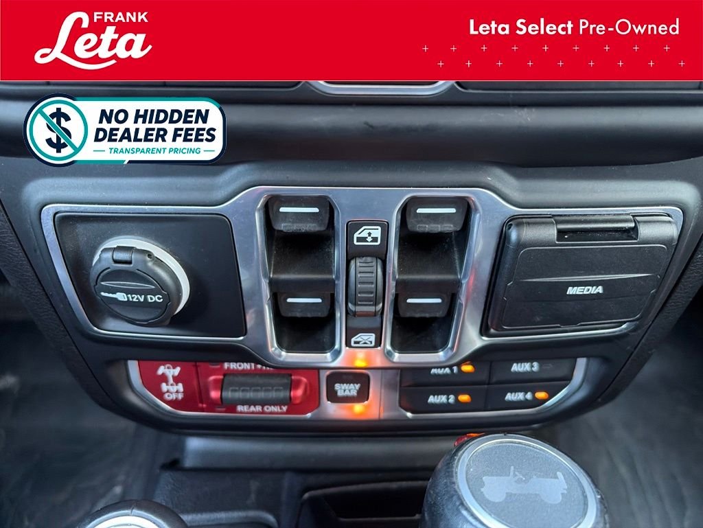 Used 2020 Black Clearcoat Jeep  image 16