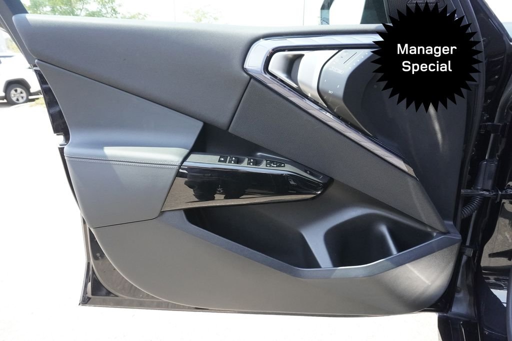 Used 2026 Black BMW M50 xDrive image 17