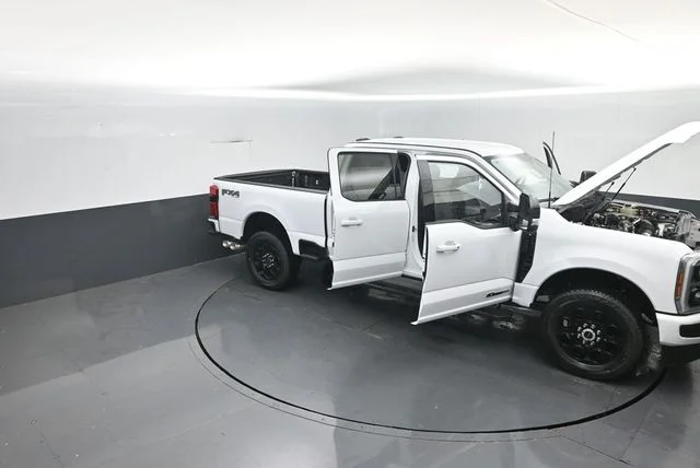 New 2026 White Ford Lariat image 40