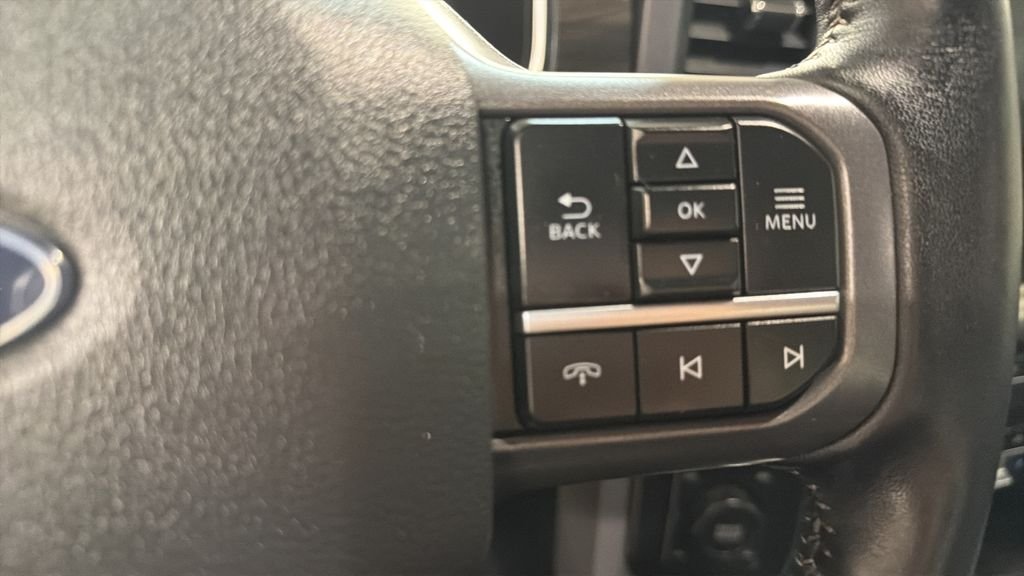 Used 2024 Gray Ford Lariat image 18